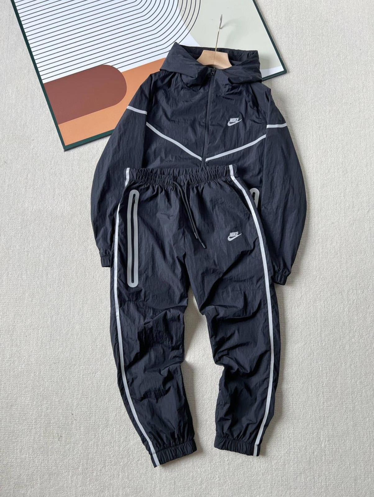 Nike Tech Fleece