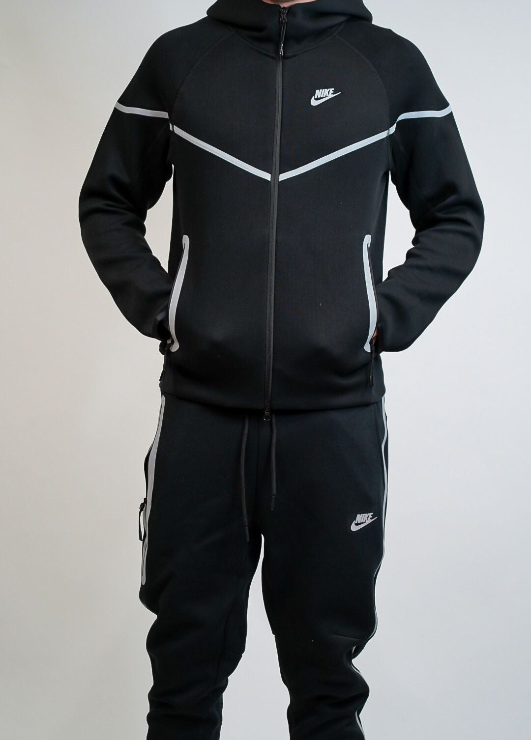 Nike Tech Fleece Reflective