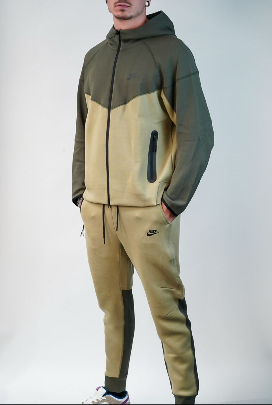 Nike Tech Fleece